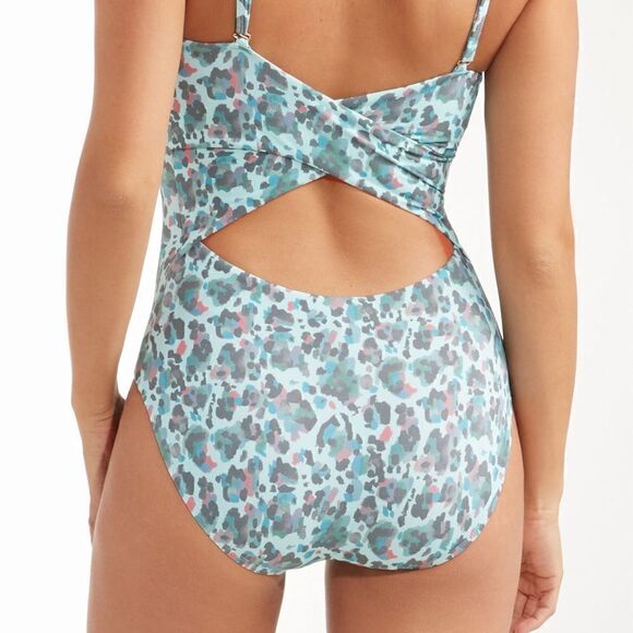 NWT Hermoza Leonor Flutter One-Piece Swimsuit Sz 14 Host Pick - Picture 2 of 11